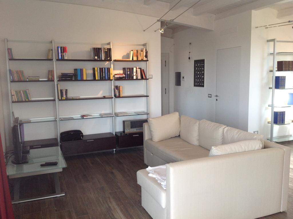 Casa Robilio Apartment Maccagno Exterior photo